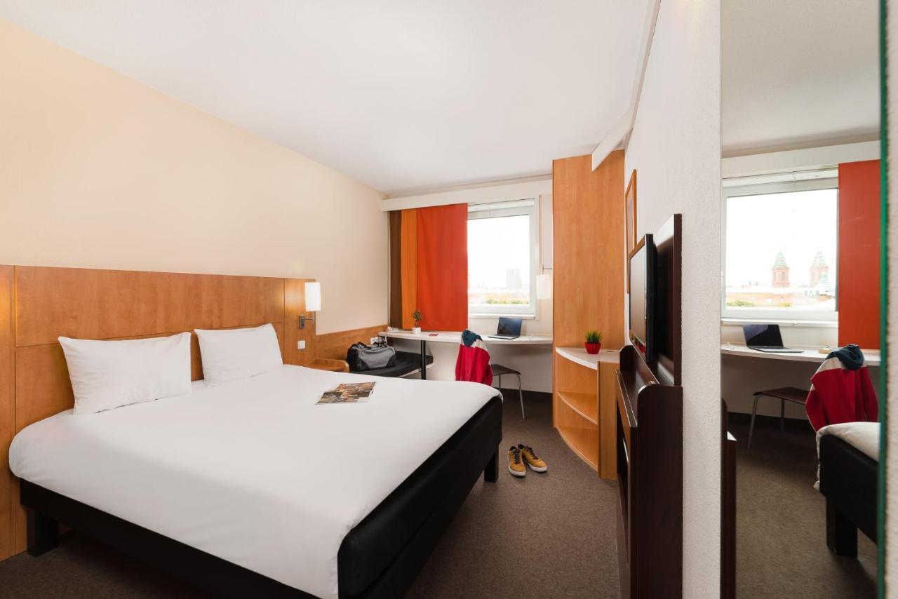 Hotell Ibis Mala Strana Prag